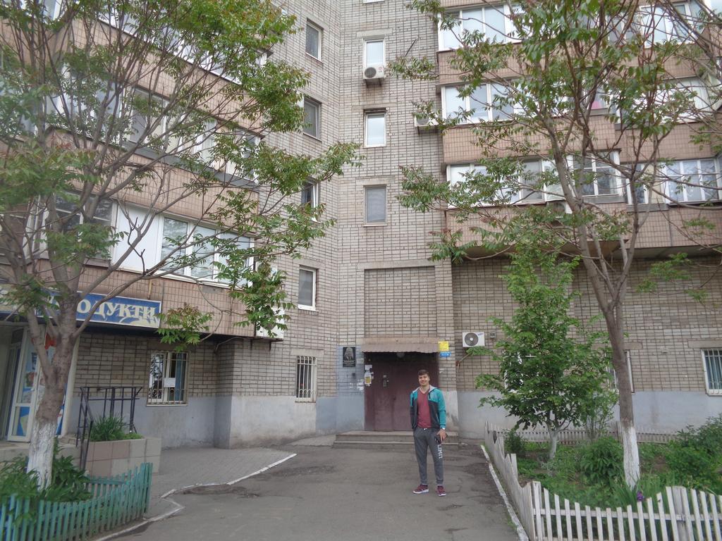 Apartment At Matusevycha Street 2-15 Krzywy Róg Zewnętrze zdjęcie